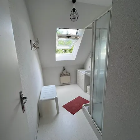 Casa de Férias Maison De Acces Direct Securisee Jullouville-les-Pins