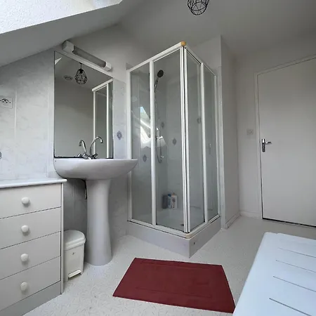 Maison De Acces Direct Securisee 瑞卢维尔莱潘