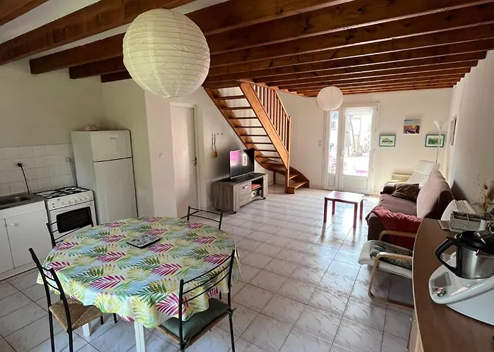 بيت للعطل Maison De Acces Direct Securisee جولوفيل ليه باه